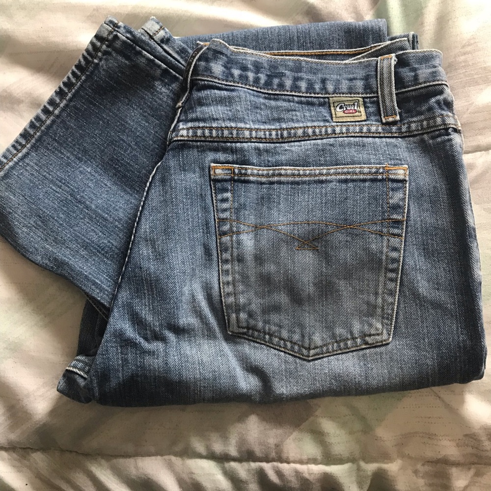 Women’s jeans
